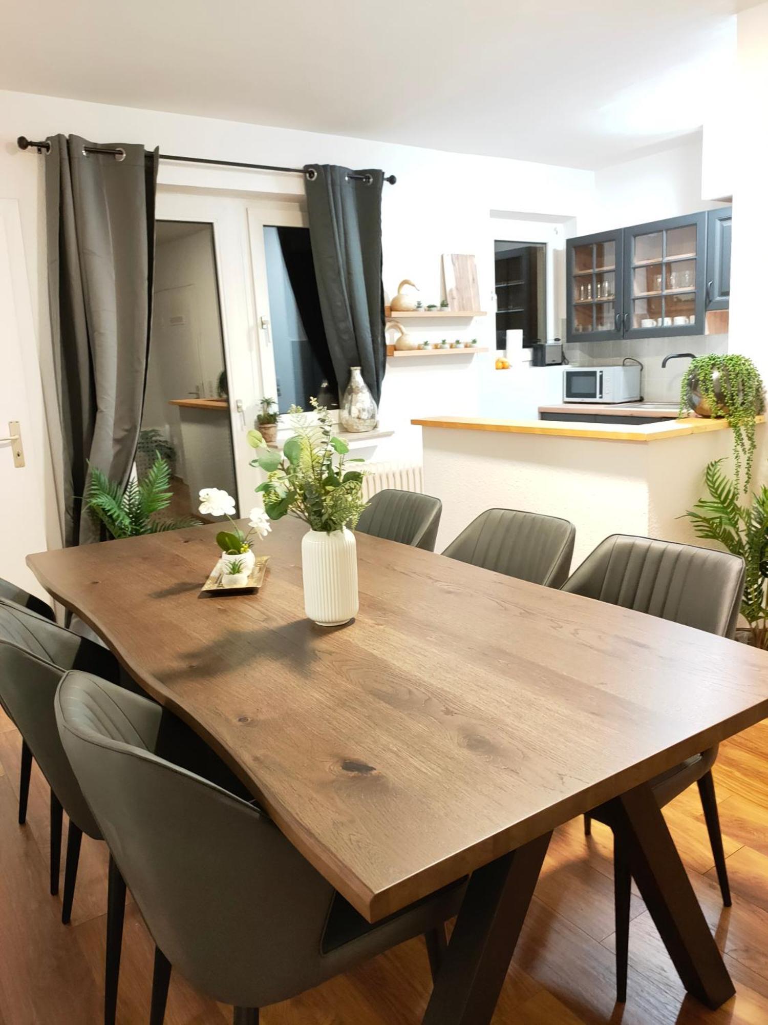 Large Central Apartment - Modern & Fully Equipped - Near Fair Colonia Esterno foto